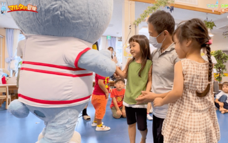 マルタと読み聞かせ